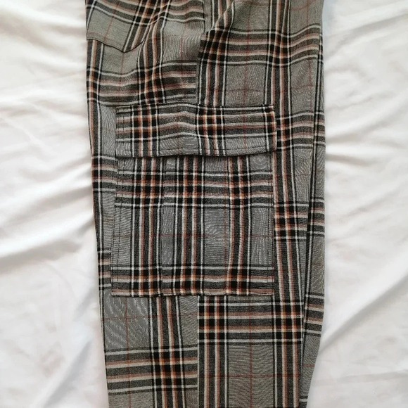 Urban Outfitters Plaid Cargo Jogger Pants High Rise Gray and Orange 26" Crop XS - Picture 9 of 16